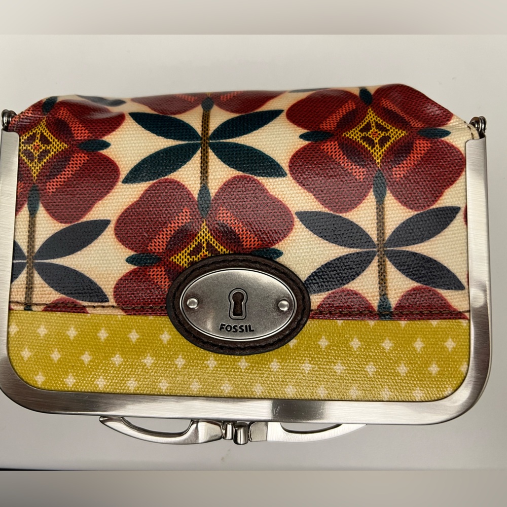 Fossil Women's Floral Clutch - Red and Yellow
